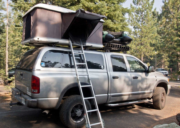 CE Onaylı Sert Kabuk Çatı Üst Çadırı, Kamp İçin Jeep Wrangler Çadırları
